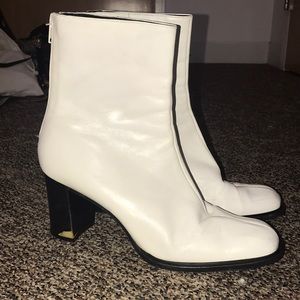 Nine West White Boot